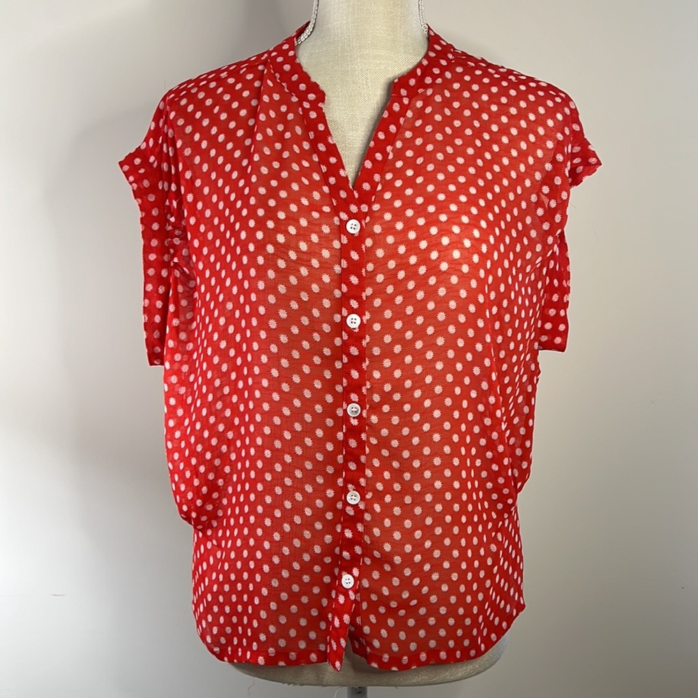Two by Vince Camuto women’s blouse,button down